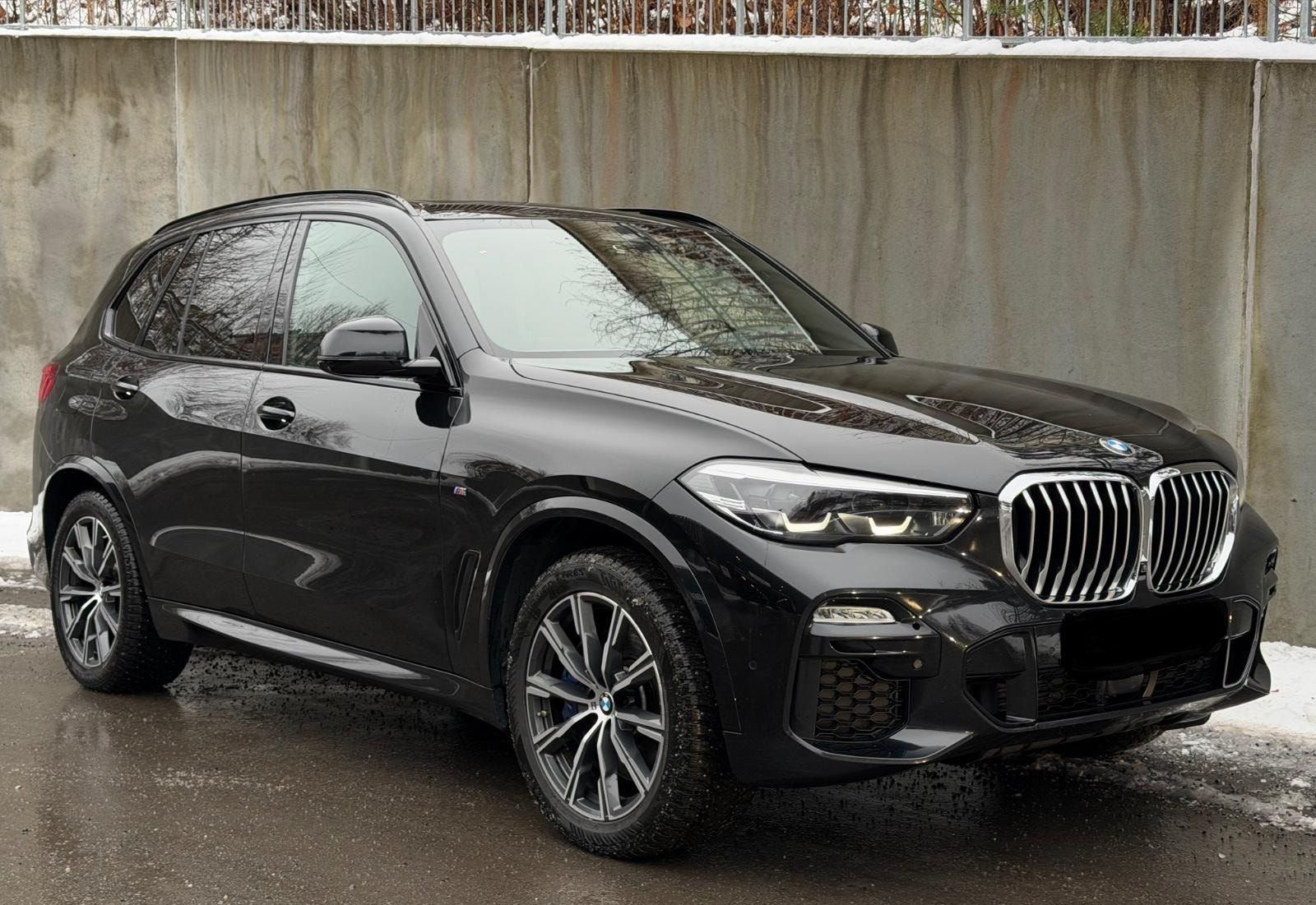 BMW X5 xDrive45e M Sport BMW X5 xDrive45e M Sport