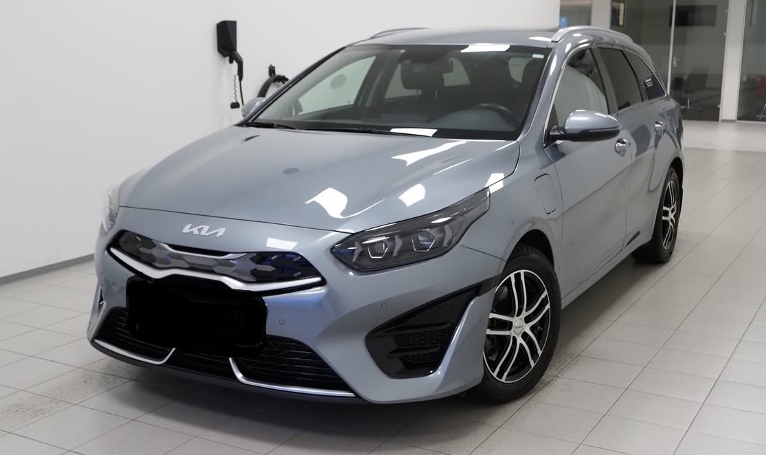 Kia Ceed SW 1.6 PHEV Active m/Pluspackke Kia Ceed SW 1.6 PHEV Active m/Pluspackke