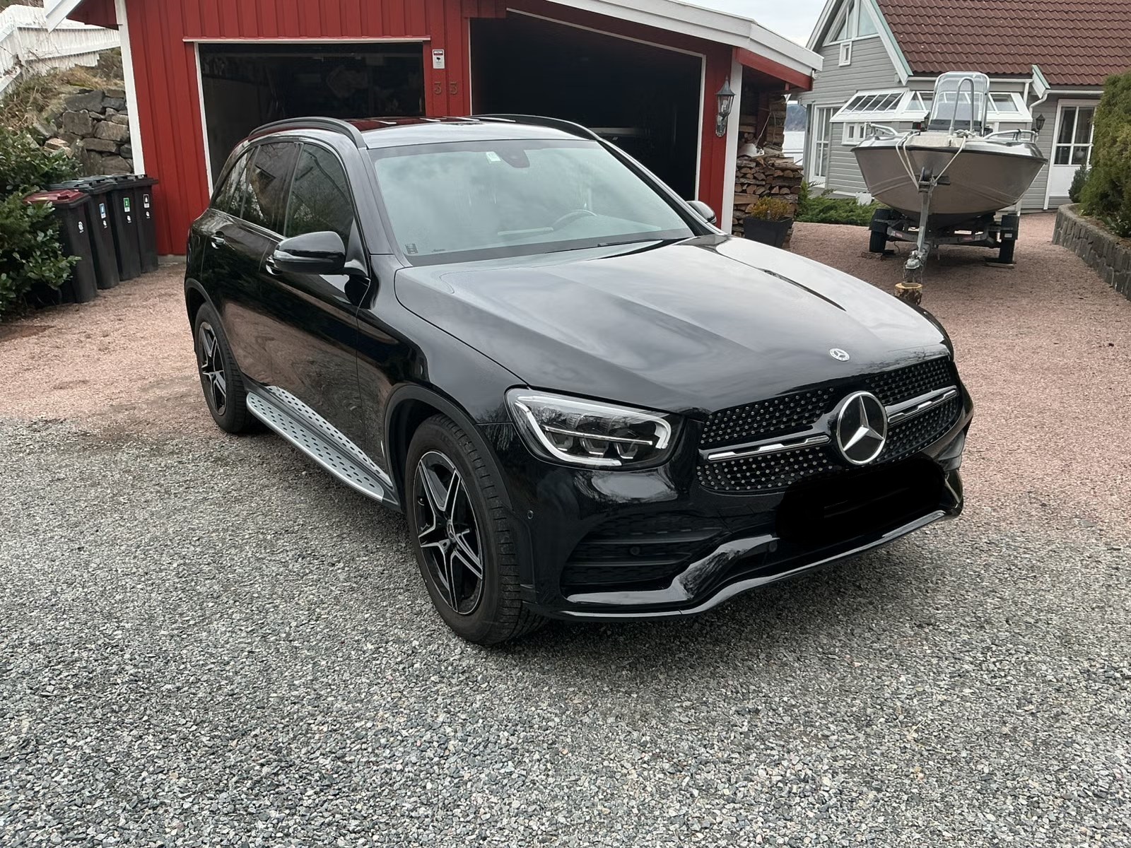 Mercedes-Benz GLC 220d 4MATIC AMG Edition Mercedes-Benz GLC 220d 4MATIC AMG Edition