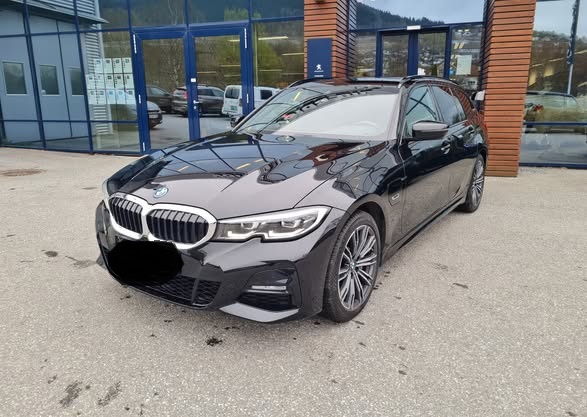 BMW 330e xDrive Touring M Sport