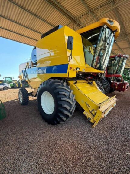 New Holland TC5090