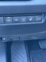 Toyota RAV4 Híbrido Plug-in - Image 16